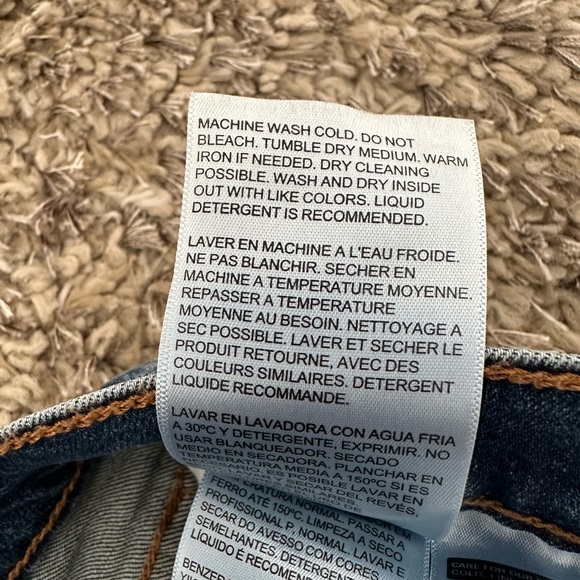 Levi’s wedgie skinny blue jeans - Picture 7 of 7